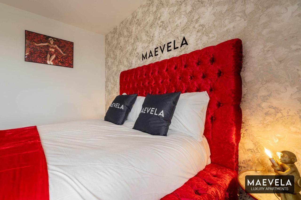Maevela Apartments - Luxury Top Floor Penthouse - With Parking - 2 Bedroom New Build Apartment ✪ City Centre, Digbeth ✓ With Huge Patio Sliding Doors - City View - Rooftop Terrace - Ps4 & Smart Tv'S Birmingham Exterior foto